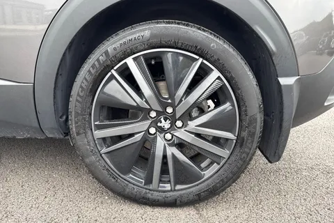 GX72DYW PEUGEOT 3008 1.6 13.2kWh GT Premium e-EAT Euro 6 (s/s) 5dr Thumbnail #12