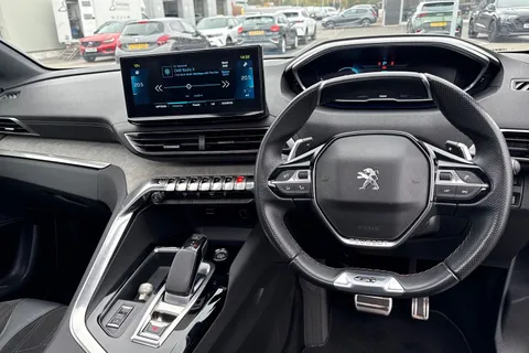 GX72DYW PEUGEOT 3008 1.6 13.2kWh GT Premium e-EAT Euro 6 (s/s) 5dr Thumbnail #18