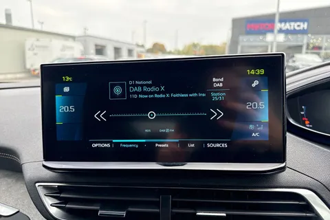 GX72DYW PEUGEOT 3008 1.6 13.2kWh GT Premium e-EAT Euro 6 (s/s) 5dr Thumbnail #48