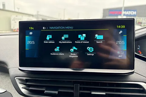 GX72DYW PEUGEOT 3008 1.6 13.2kWh GT Premium e-EAT Euro 6 (s/s) 5dr Thumbnail #54