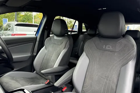 16 of 51 for VOLKSWAGEN ID.4 210kW Match Pro 77kWh 5dr Auto