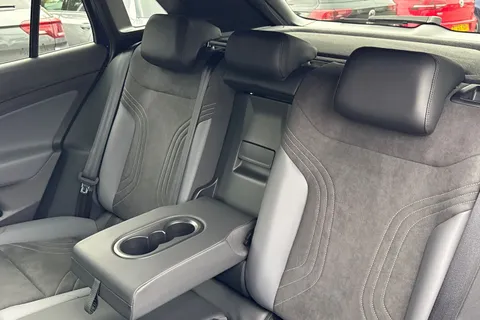 19 of 51 for VOLKSWAGEN ID.4 210kW Match Pro 77kWh 5dr Auto