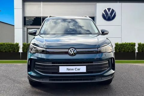  Volkswagen Tiguan 1.5 eTSI MHEV Match DSG Euro 6 (s/s) 5dr Thumbnail #6