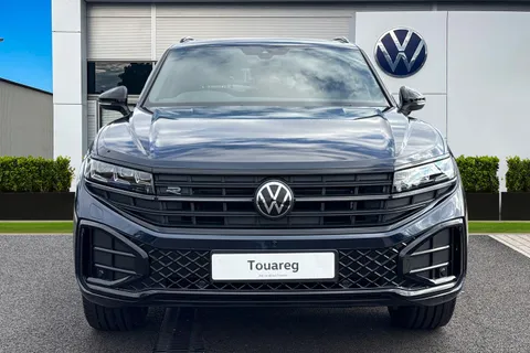  Volkswagen Touareg 3.0 TDI V6 Black Edition Tiptronic 4Motion Euro 6 (s/s) 5dr Thumbnail #6