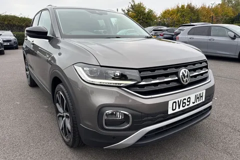 OV69JHH Volkswagen T-Cross 1.0 TSI SEL Euro 6 (s/s) 5dr Thumbnail #9