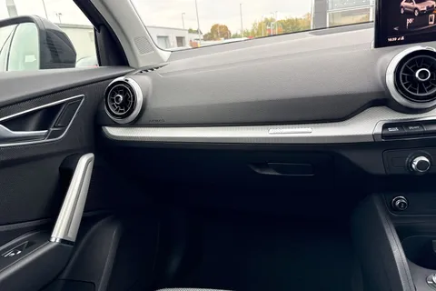 DG24BXU Audi Q2 1.5 TFSI CoD 35 Sport Euro 6 (s/s) 5dr Thumbnail #21