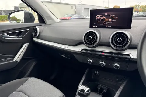 DG24BXU Audi Q2 1.5 TFSI CoD 35 Sport Euro 6 (s/s) 5dr Thumbnail #46