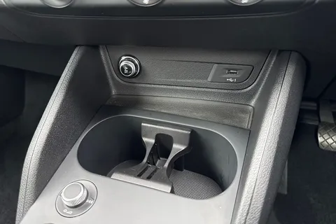 DG24BXU Audi Q2 1.5 TFSI CoD 35 Sport Euro 6 (s/s) 5dr Thumbnail #57