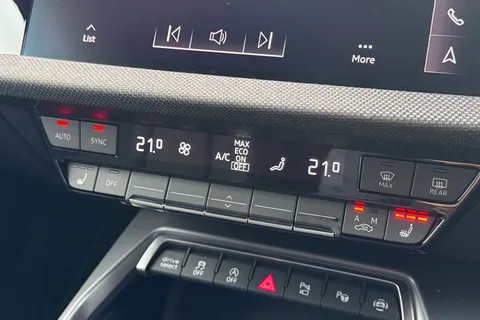 PY25CYX Audi A3 Black Edition 35 TDI 150 PS S tronic Thumbnail #22