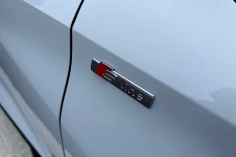 PY25CYX Audi A3 Black Edition 35 TDI 150 PS S tronic Thumbnail #27