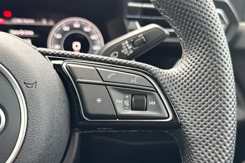 PY25CYX Audi A3 Black Edition 35 TDI 150 PS S tronic Thumbnail #50