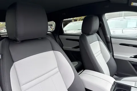  Land Rover Range Rover Evoque 2.0 D200 MHEV Dynamic SE Auto 4WD Euro 6 (s/s) 5dr Thumbnail #11