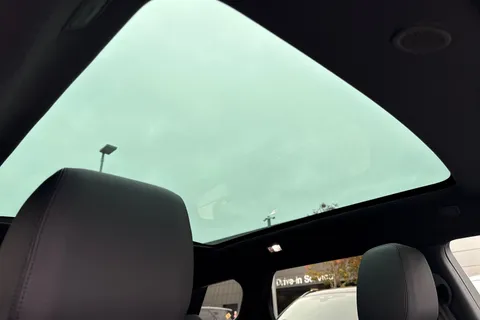  Land Rover Range Rover Evoque 2.0 D200 MHEV Dynamic SE Auto 4WD Euro 6 (s/s) 5dr Thumbnail #37