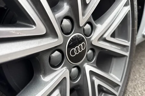 Audi A1 1.0 TFSI 25 S line Sportback Euro 6 (s/s) 5dr Thumbnail #31