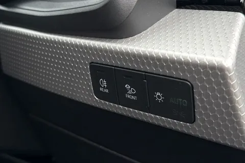 Audi A1 1.0 TFSI 25 S line Sportback Euro 6 (s/s) 5dr Thumbnail #44