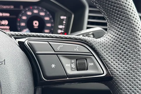 Audi A1 1.0 TFSI 25 S line Sportback Euro 6 (s/s) 5dr Thumbnail #50