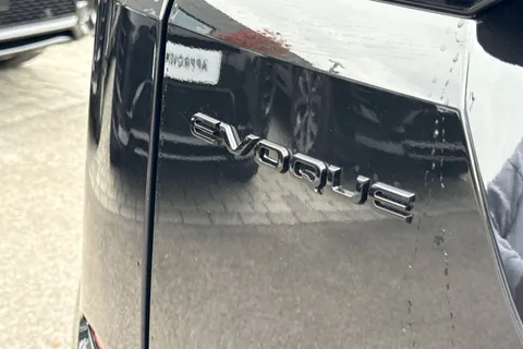  Land Rover Range Rover Evoque 2.0 D200 MHEV Edition Auto 4WD Euro 6 (s/s) 5dr Thumbnail #25