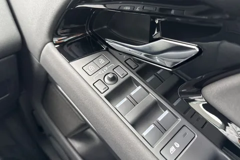  Land Rover Range Rover Evoque 2.0 D200 MHEV Edition Auto 4WD Euro 6 (s/s) 5dr Thumbnail #38