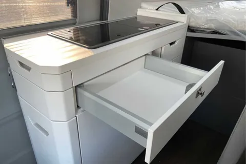 KS24BGX Volkswagen Grand California 2.0 TDI 600 5dr Tip Auto 3.5T 2 Berth Layout Thumbnail #48