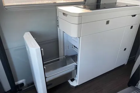 KS24BGX Volkswagen Grand California 2.0 TDI 600 5dr Tip Auto 3.5T 2 Berth Layout Thumbnail #52