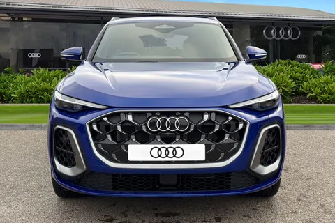  Audi Q5 2.0 TDI S line S Tronic quattro Euro 6 (s/s) 5dr Thumbnail #6