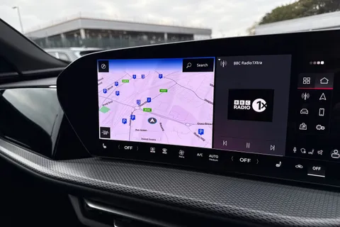  Audi Q5 2.0 TDI S line S Tronic quattro Euro 6 (s/s) 5dr Thumbnail #32