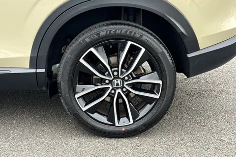 14 of 53 for HONDA HR-V 1.5 eHEV Elegance 5dr CVT