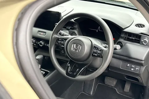 29 of 53 for HONDA HR-V 1.5 eHEV Elegance 5dr CVT