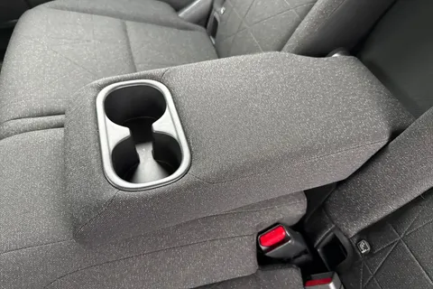 32 of 53 for HONDA HR-V 1.5 eHEV Elegance 5dr CVT