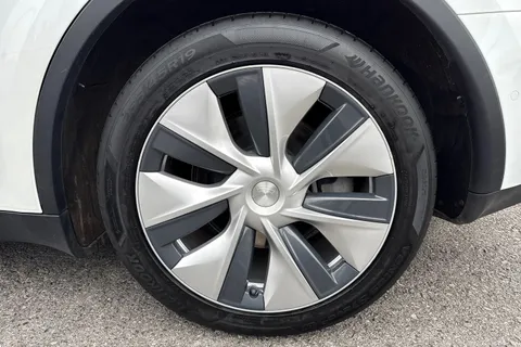 MA72YVG Tesla Model Y (Dual Motor) Long Range Auto 4WDE 5dr Thumbnail #12