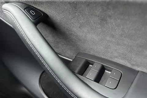 MA72YVG Tesla Model Y (Dual Motor) Long Range Auto 4WDE 5dr Thumbnail #46