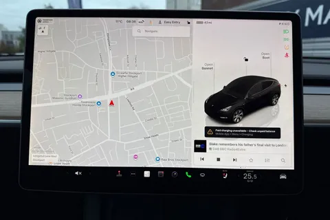 MA72YVG Tesla Model Y (Dual Motor) Long Range Auto 4WDE 5dr Thumbnail #49