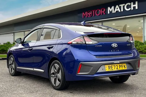 RE72PFK Hyundai Ioniq 1.6 h-GDi Premium SE DCT Euro 6 (s/s) 5dr Thumbnail #3