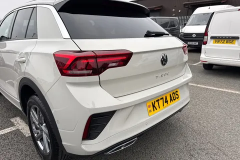 KT74AOS Volkswagen T-Roc 2.0 TDI 150 EVO R-Line 5dr DSG⭐Low TAX £195 a year, Rear view camera⭐ Thumbnail #8