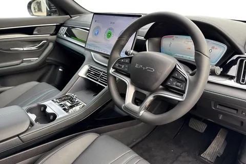 DE75FWJ BYD Seal U 1.5 DM-i 26.6kWh Comfort CVT Auto Euro 6 (s/s) 5dr Thumbnail #8