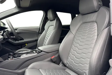  Audi A6 E-Tron Avant 100kWh Performance S line Auto 5dr Thumbnail #16