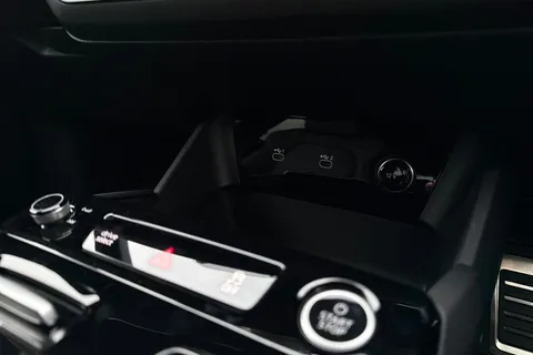  Audi A6 E-Tron Avant 100kWh Performance S line Auto 5dr Thumbnail #35