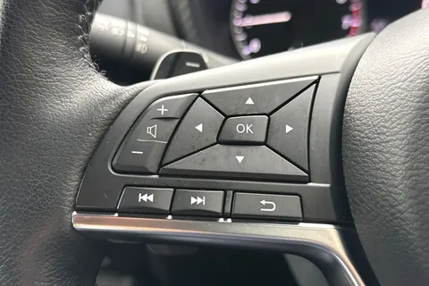 FH73WFE Nissan Juke 1.0 DIG-T Tekna DCT Auto Euro 6 (s/s) 5dr Thumbnail #37