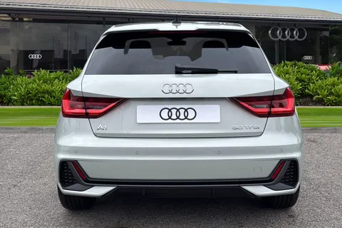  Audi A1 1.0 TFSI 30 S line Sportback Euro 6 (s/s) 5dr Thumbnail #5