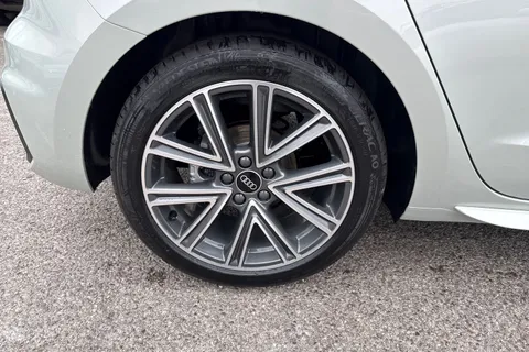  Audi A1 1.0 TFSI 30 S line Sportback Euro 6 (s/s) 5dr Thumbnail #13