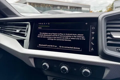  Audi A1 1.0 TFSI 30 S line Sportback Euro 6 (s/s) 5dr Thumbnail #17