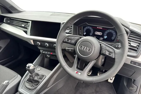  Audi A1 1.0 TFSI 30 S line Sportback Euro 6 (s/s) 5dr Thumbnail #18