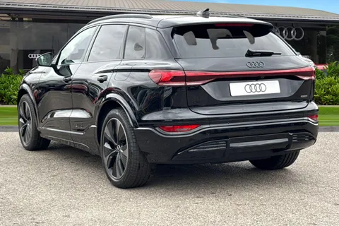  Audi Q6 E-Tron 100kWh Edition 1 Auto quattro 5dr Thumbnail #3