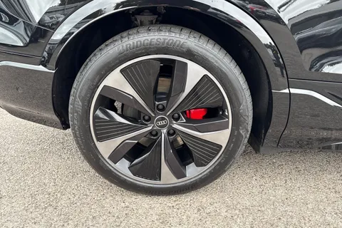  Audi Q6 E-Tron 100kWh Edition 1 Auto quattro 5dr Thumbnail #11