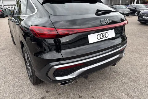  Audi Q5 2.0 TFSI S line Sportback S Tronic quattro Euro 6 (s/s) 5dr Thumbnail #8