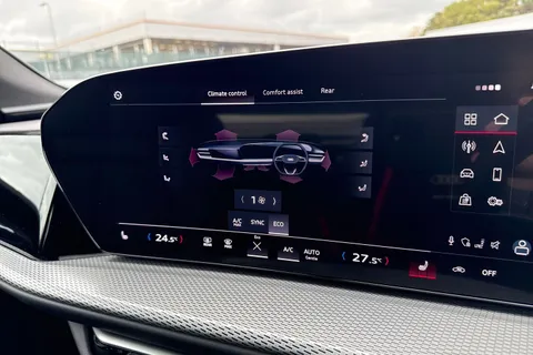  Audi Q5 2.0 TFSI S line Sportback S Tronic quattro Euro 6 (s/s) 5dr Thumbnail #22