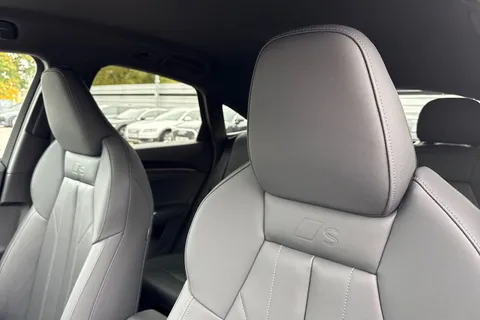  Audi Q5 2.0 TFSI S line Sportback S Tronic quattro Euro 6 (s/s) 5dr Thumbnail #24