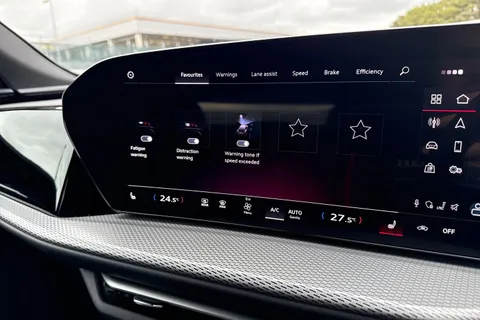  Audi Q5 2.0 TFSI S line Sportback S Tronic quattro Euro 6 (s/s) 5dr Thumbnail #42