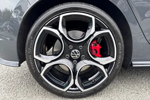 CY25GMG Volkswagen Golf 2.0 TSI 300 GTI Clubsport 5dr DSG⭐Black Pack, DCC, Sunroof, 'Akrapovic' exh Thumbnail #13