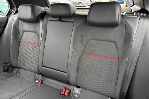 CY25GMG Volkswagen Golf 2.0 TSI 300 GTI Clubsport 5dr DSG⭐Black Pack, DCC, Sunroof, 'Akrapovic' exh Thumbnail #19